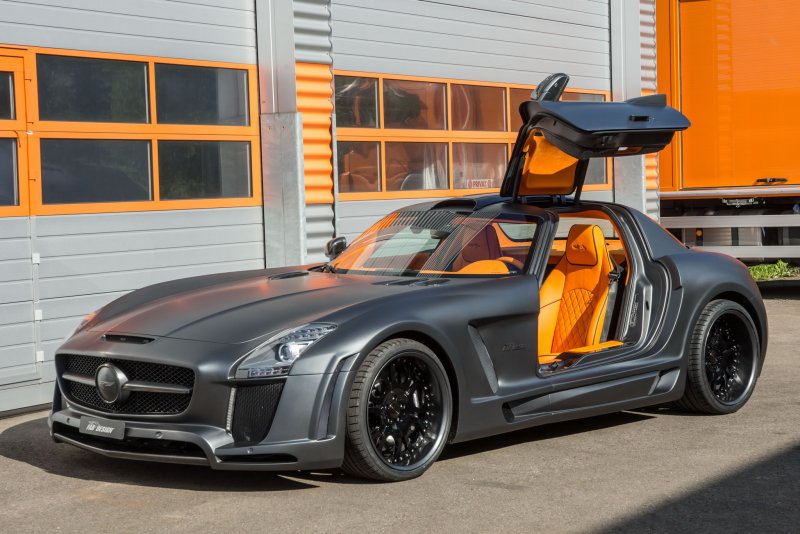 Mercedes SLS AMG