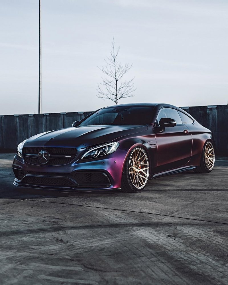Мерседес Бенц c63s AMG