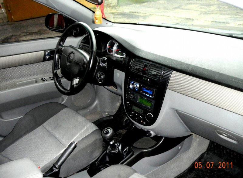 Chevrolet Lacetti 2008 седан салон
