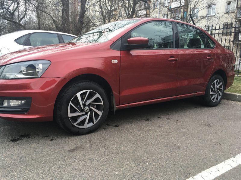 Диски для Фольксваген поло седан r15