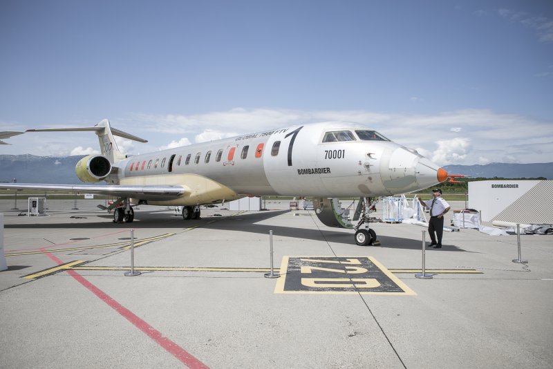 Bombardier e-11a