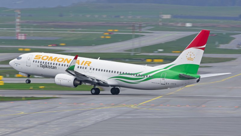 Somon Air Boeing 737-900