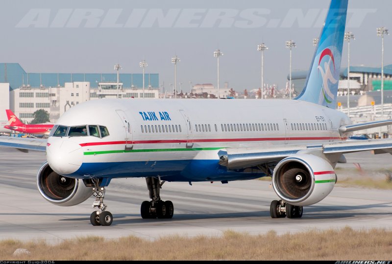Боинг 767 таджик Эйр