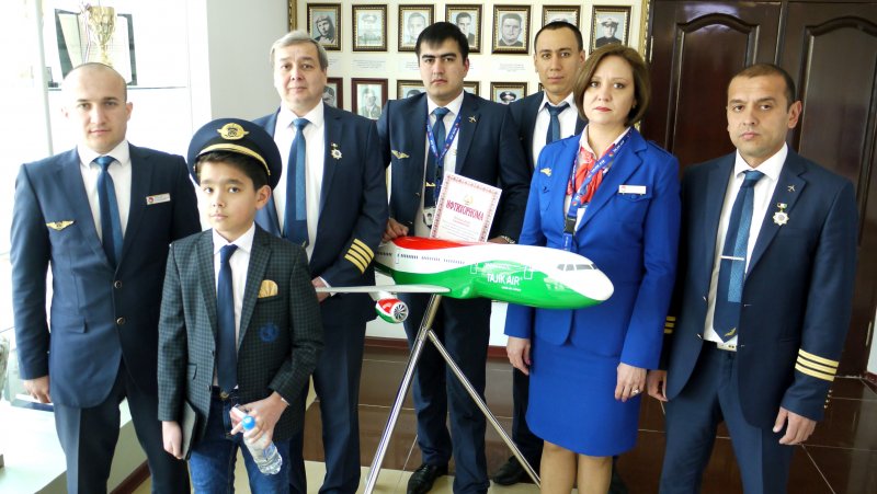 Tajik Air директор