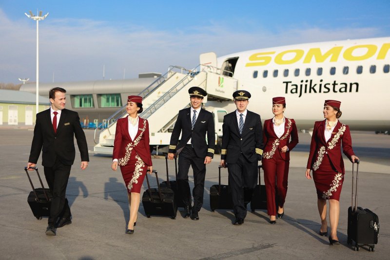 Таджик Эйр 767
