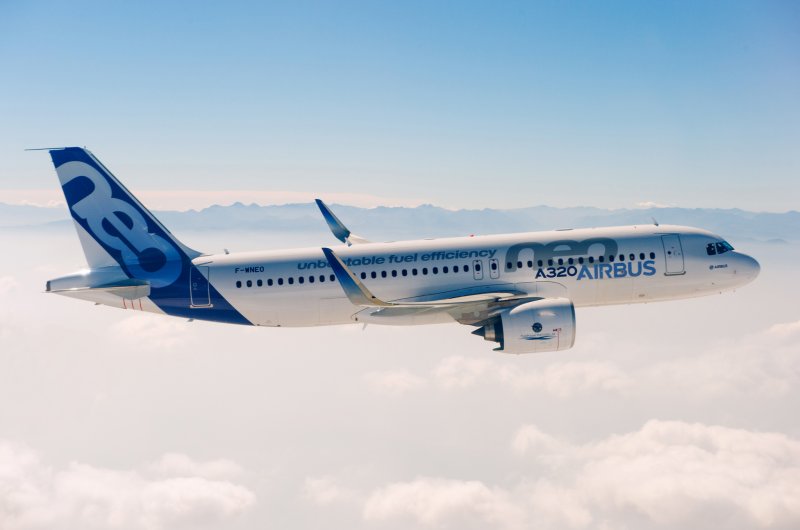 Самолёт Airbus a320 Neo салон