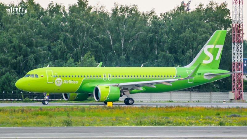 Самолет Аэробус а320 Нео