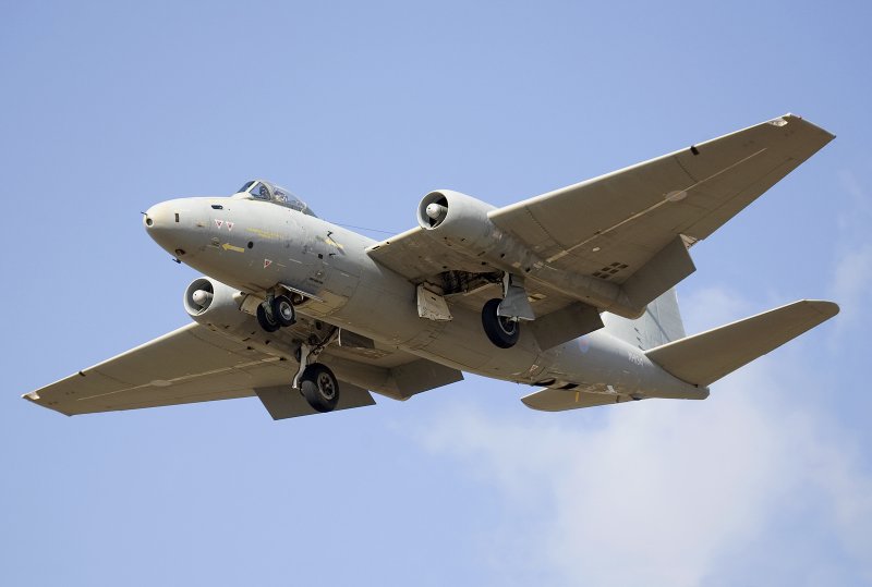 Canberra самолет