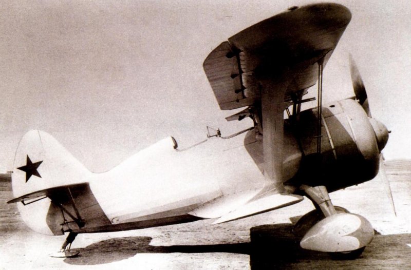 Самолет Поликарпова и-16