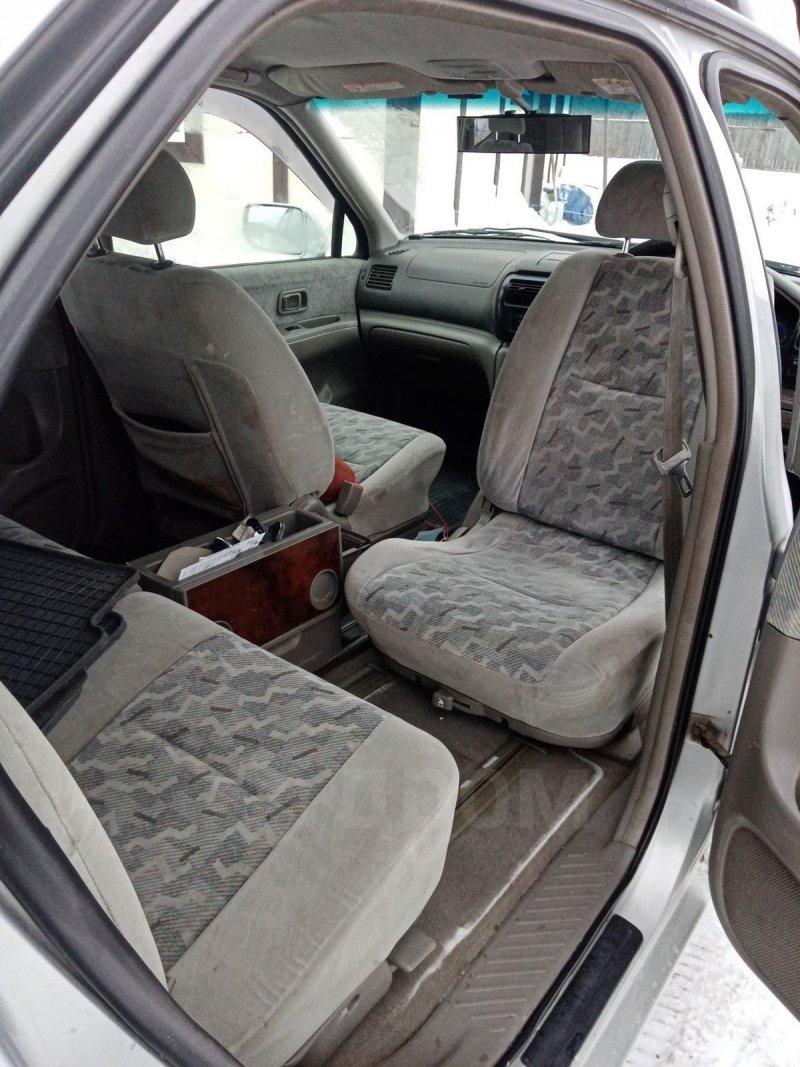 Nissan Rnessa 1998