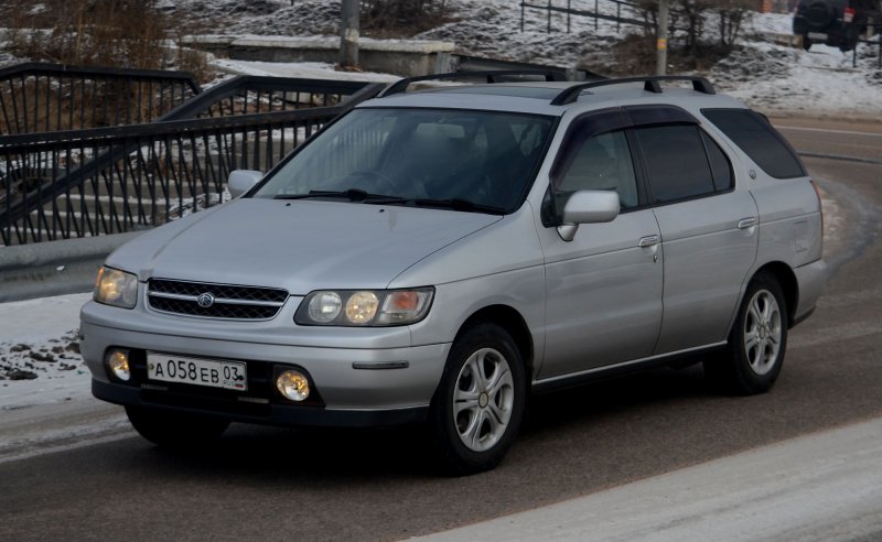 Nissan r nessa, а107тт23