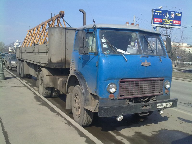 МАЗ 504 бортовой