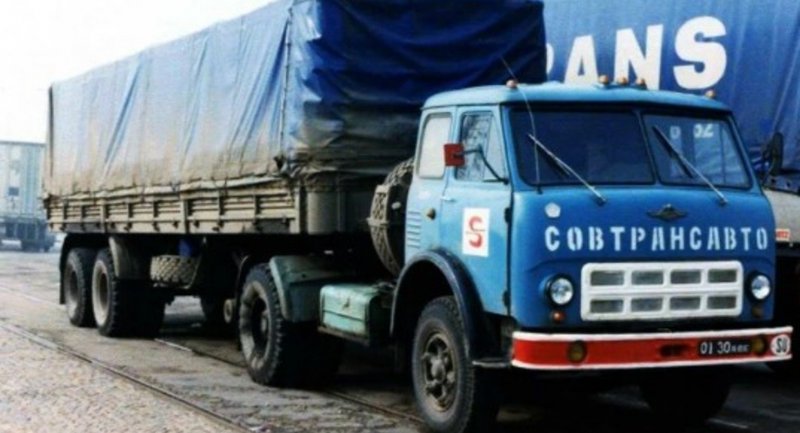 МАЗ 504 седельный тягач