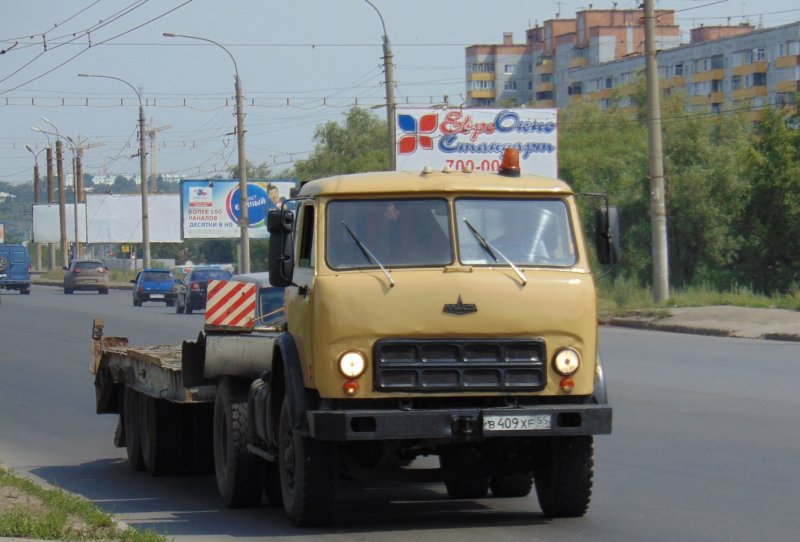 МАЗ 504 тягач