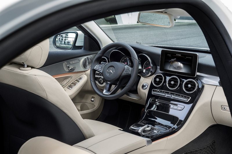 Mercedes-Benz c-class (w205)