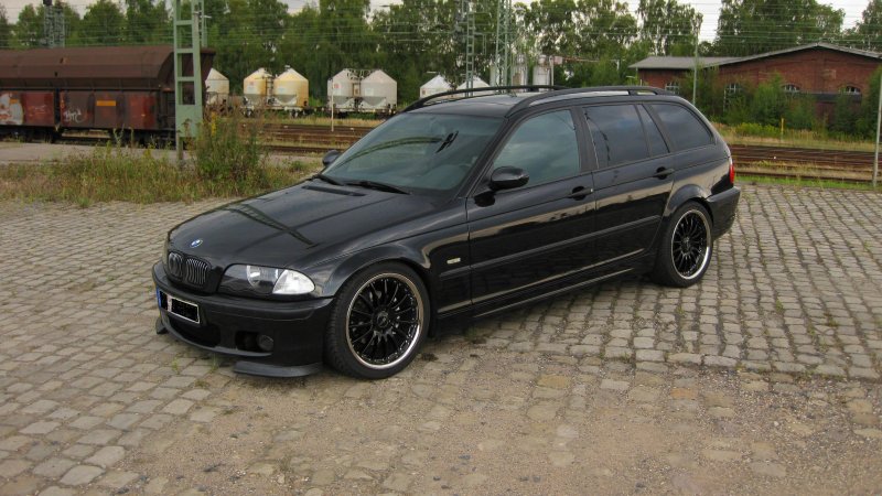BMW e46 Touring Black
