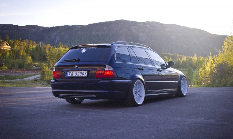 BMW e46 Touring Black