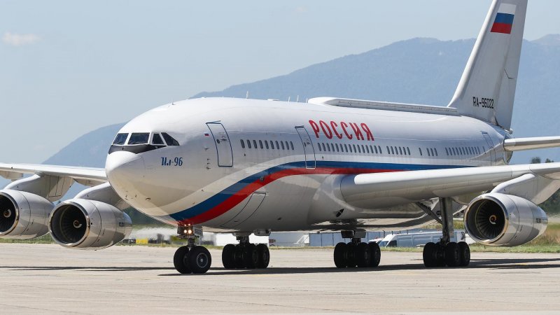 Президентский самолёт ил-96-300пу