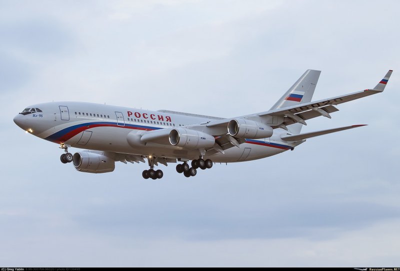 Ил 96 шасси