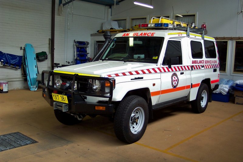 Toyota Land Cruiser 70 Troop Carrier