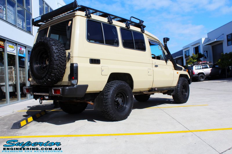 Toyota Land Cruiser 75 Series