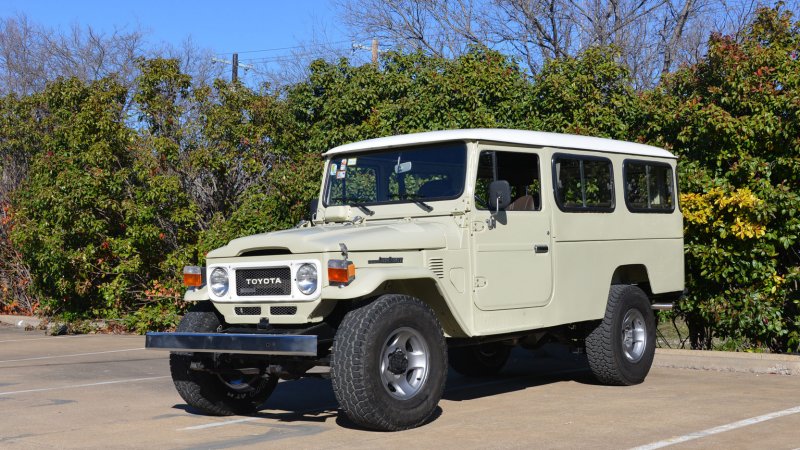 Land Cruiser Troop