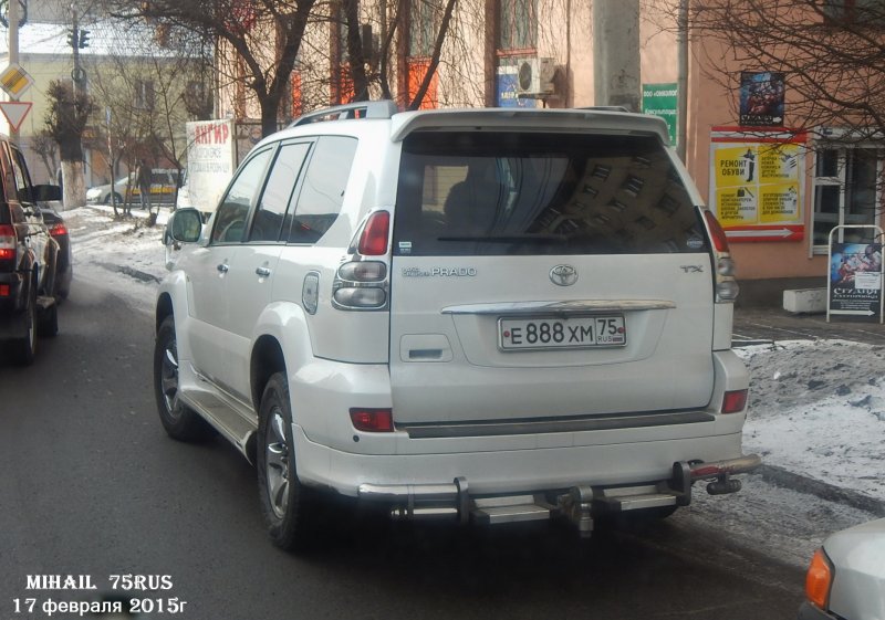 Land Cruiser Troopy Soft Top 75