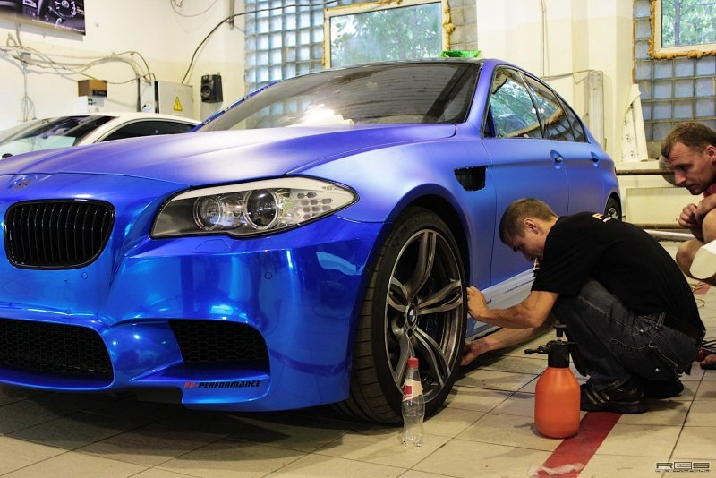 BMW Tanzanite Blue Metallic
