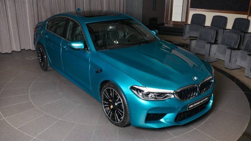 BMW f30 Imperial Blue