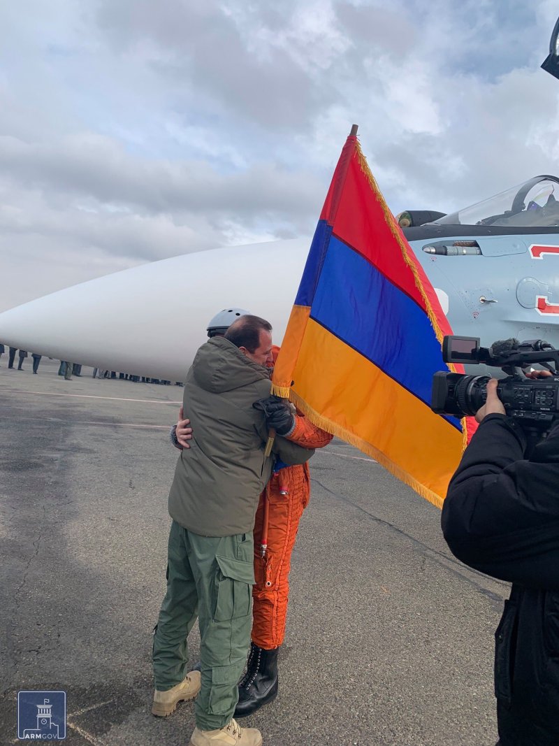 Самолет с видом на Арарат