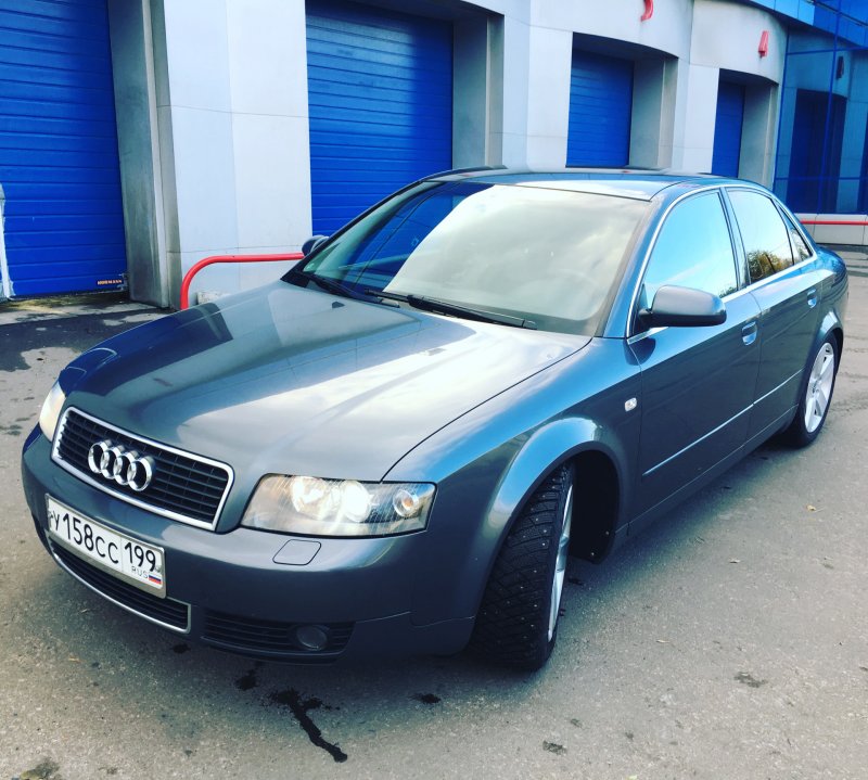Audi 1995 год