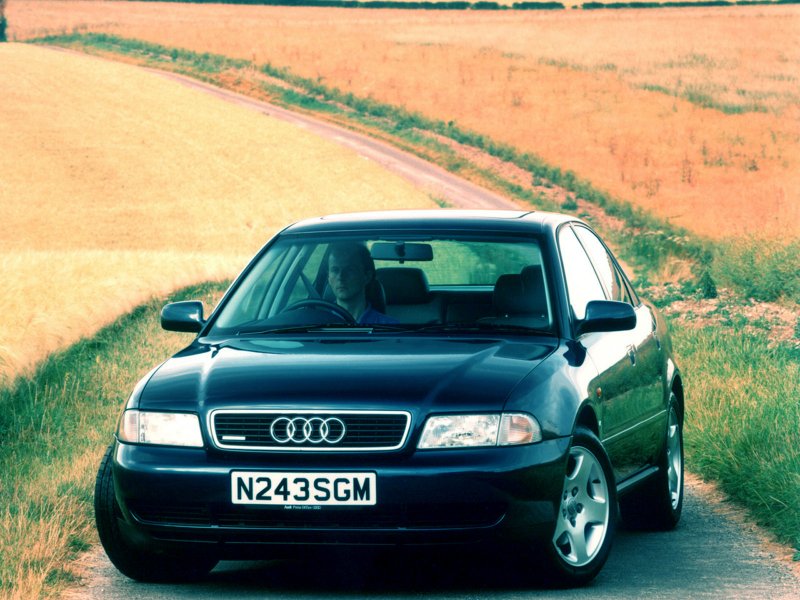 Ауди а6 1995 черная
