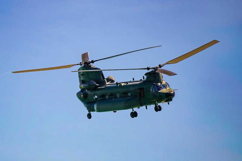 Самый большой вертолет в мире ми 12
