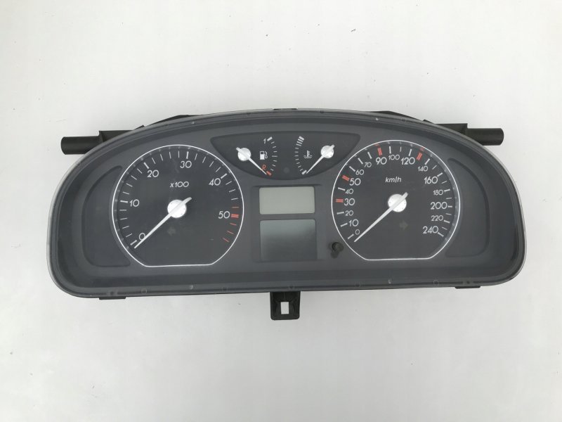 Renault Megane 2 панель приборов