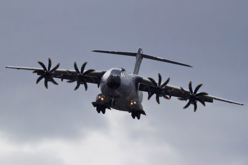 Airbus a400m-180