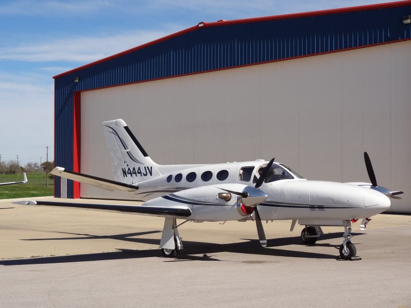 Cessna двухмоторная