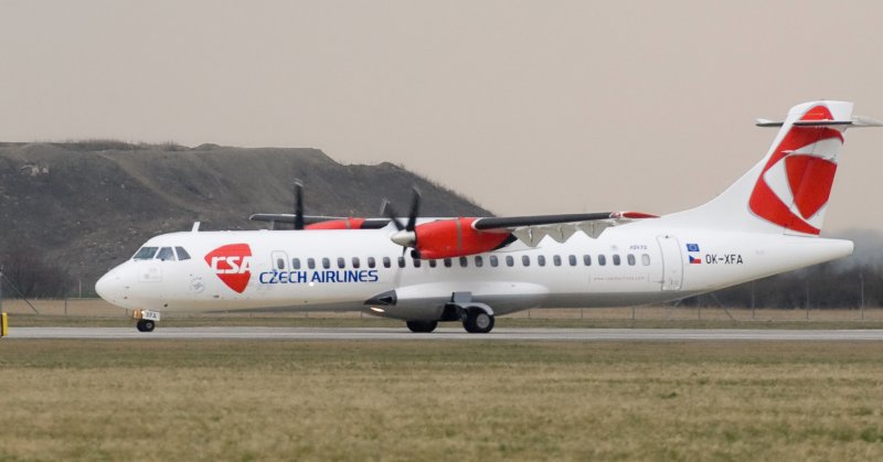 Самолет винтовой ATR 72