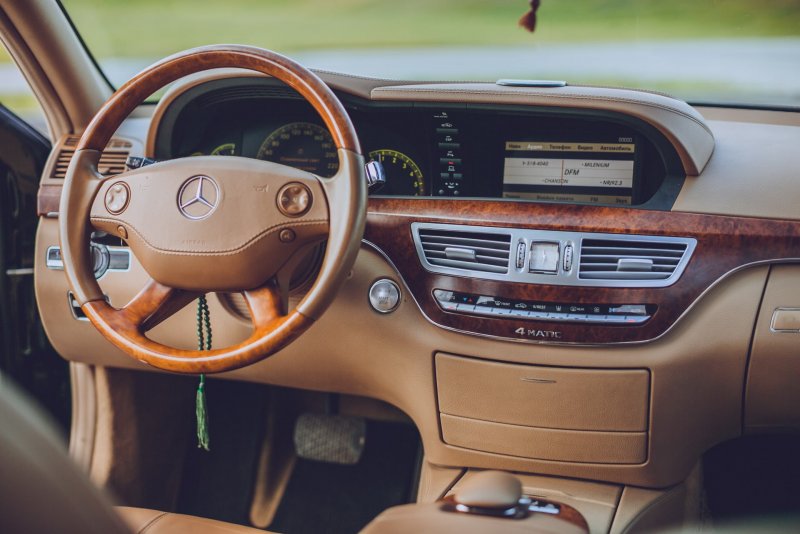 Mercedes Benz 4matic s500 купе