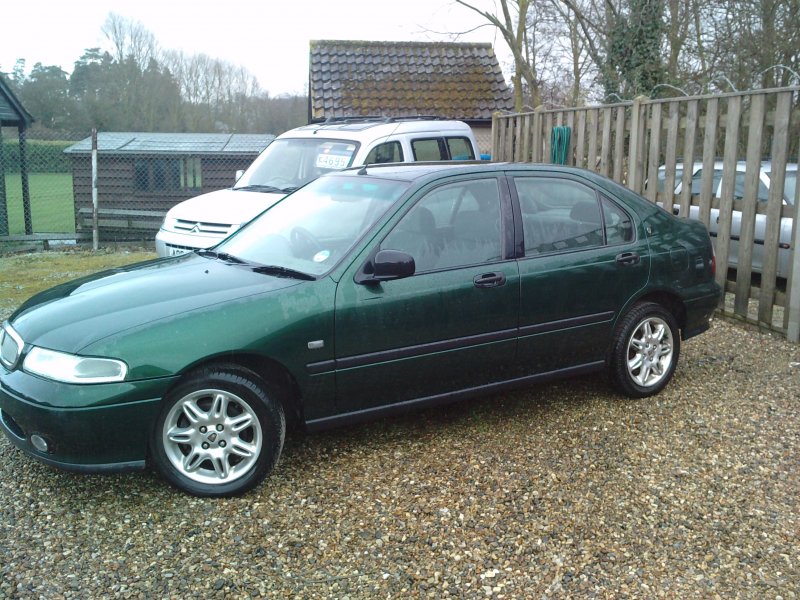 Rover 400 седан