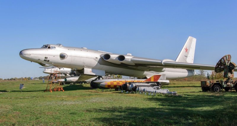 Самолёт м-4 Мясищева