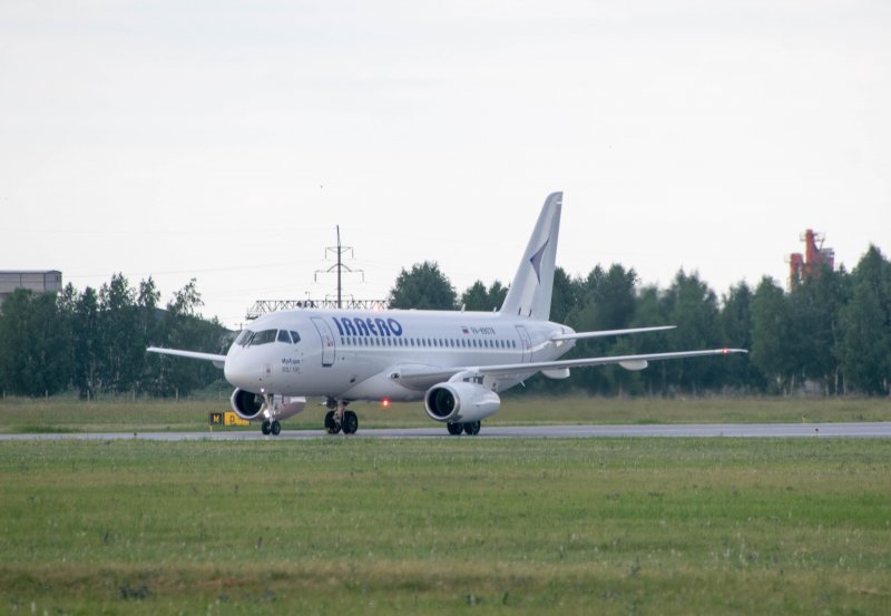 Самолёт Омск Барнаул