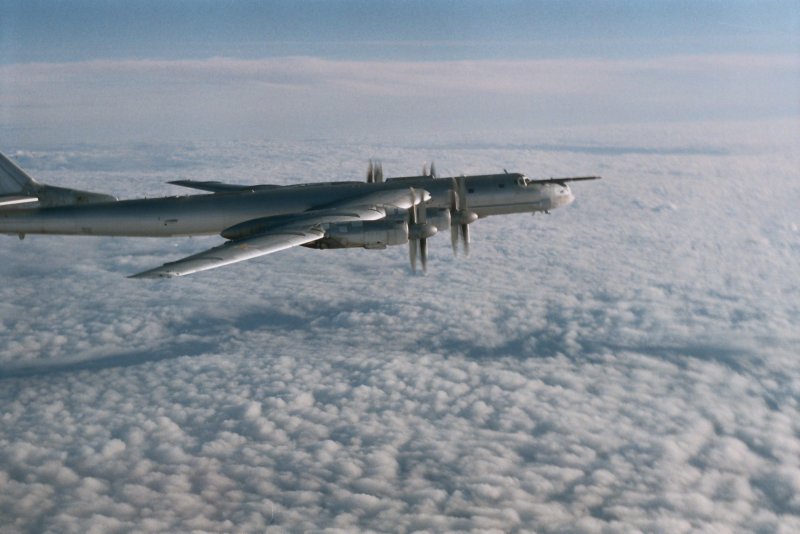 Стратегический бомбардировщик ту-95