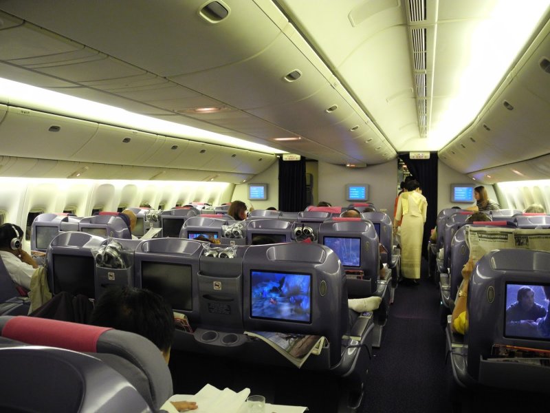 Boeing 757-200 салон
