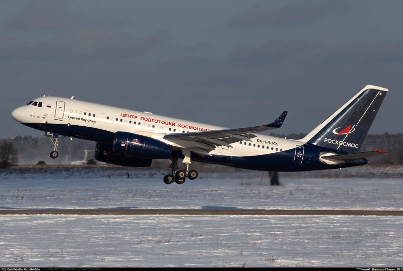 АН-26 пассажирский самолёт салон