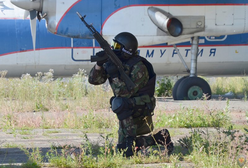 Штурм самолета Альфа