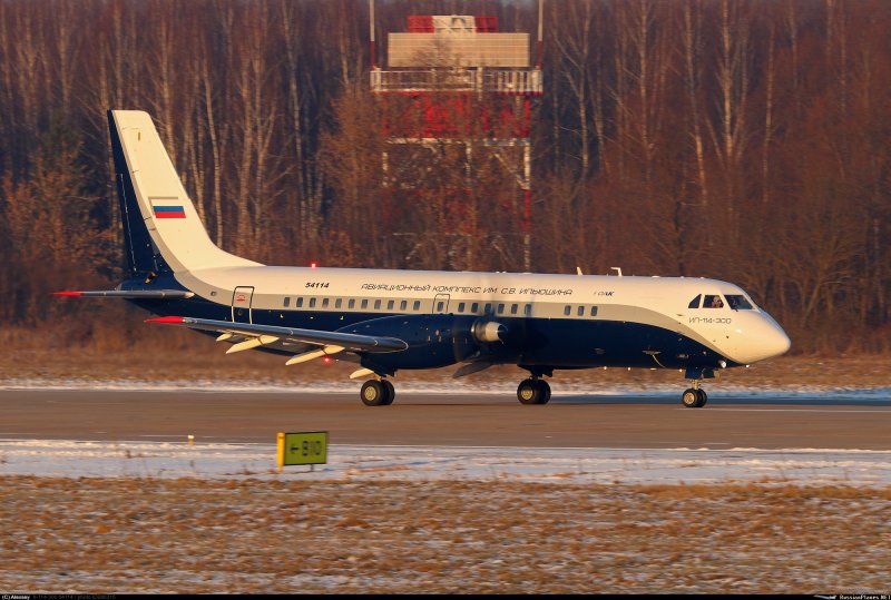 Ил 114 военный