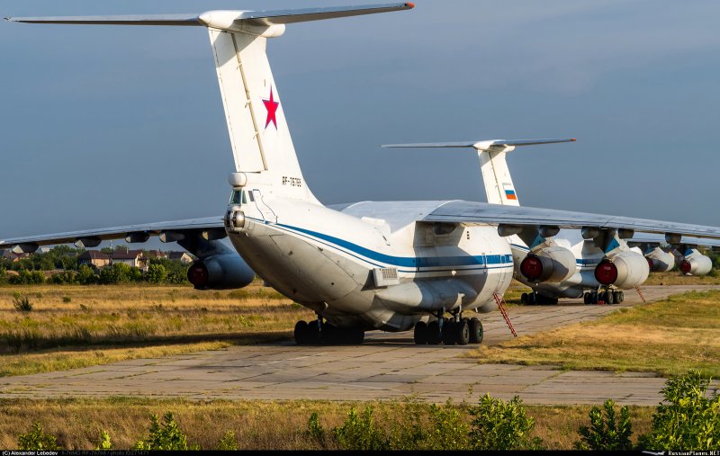 Ил-76 пассажирский самолёт