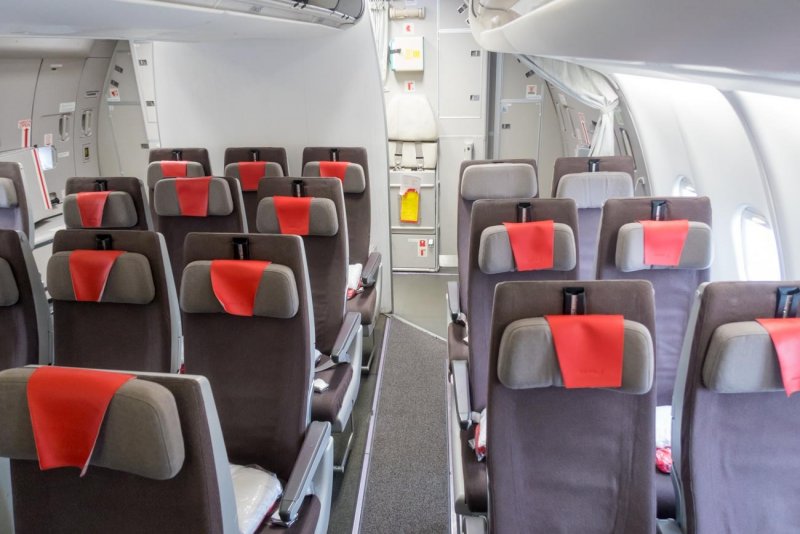 Airbus 320-200 салон
