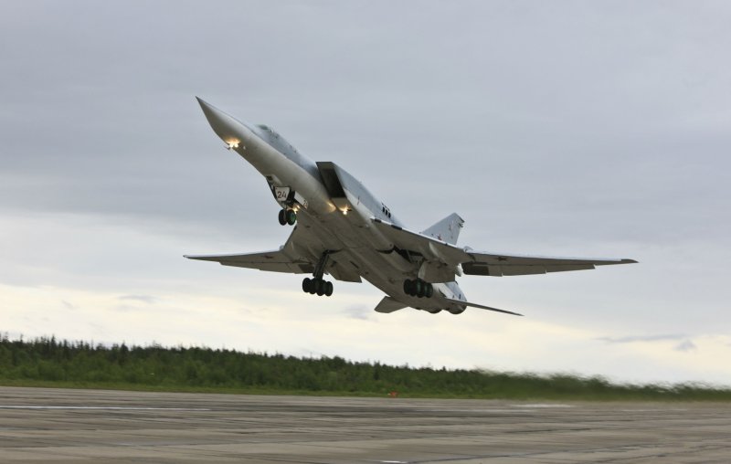 Ту-22 реактивный самолёт