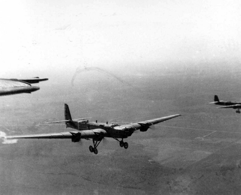 Советский самолет ТБ-3